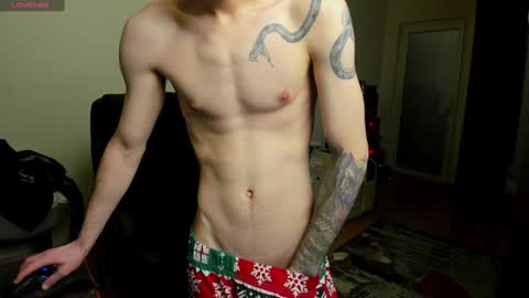 Snapshot of awesome_justin chatting on December 17, 2:55 am Justin online show from December 17, 2:55 am