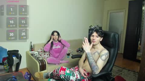 Snapshot of awesome_justin chatting on December 29, 8:15 pm Justin online show from December 29, 8:15 pm