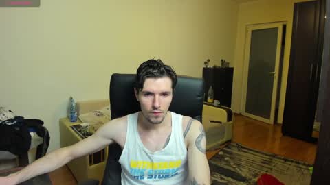 Snapshot of awesome_justin chatting on January 7, 8:42 pm Justin online show from January 7, 8:42 pm