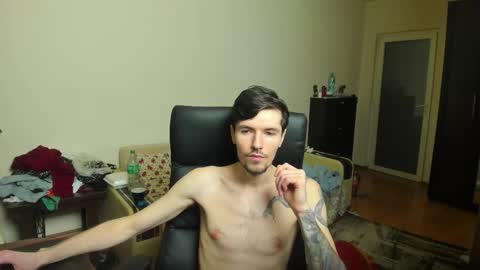 Snapshot of awesome_justin chatting on November 19, 7:08 am Justin online show from November 19, 7:08 am