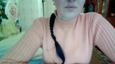 Snapshot of awesomeladyy chatting on January 23, 8:36 am awesomeladyy online show from January 23, 8:36 am