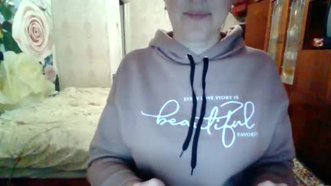 Snapshot of awesomeladyy chatting on January 29, 5:45 pm awesomeladyy online show from January 29, 5:45 pm