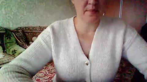 Snapshot of awesomeladyy chatting on October 2, 12:01 pm awesomeladyy online show from October 2, 12:01 pm