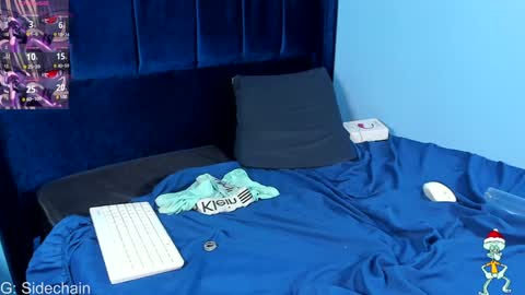 Axel cifer online show from December 12, 2:04 am