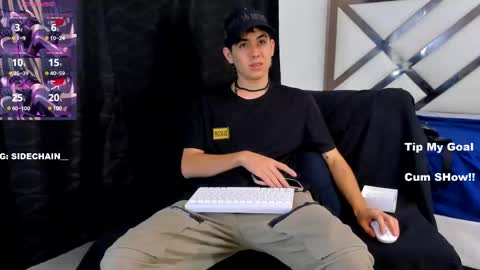 Axel cifer online show from March 8, 10:34 pm