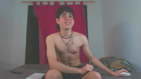 Axel cifer online show from November 10, 4:22 am