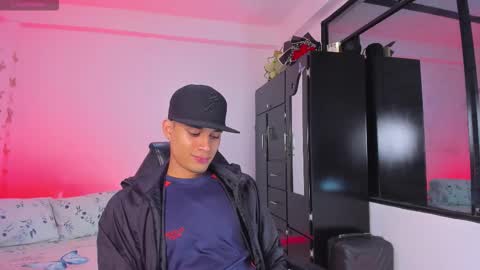 AXEL online show from January 10, 12:12 am