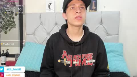 Snapshot of axel_evanss chatting on December 4, 12:14 pm Axel Evanss online show from December 4, 12:14 pm