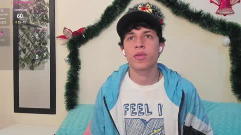 Snapshot of axel_evanss chatting on December 12, 12:55 pm Axel Evanss online show from December 12, 12:55 pm