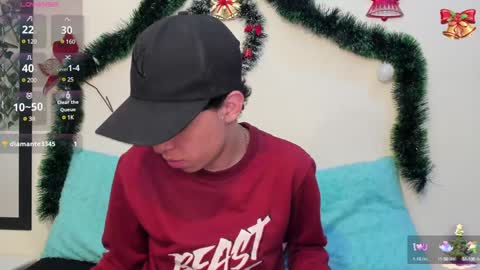 Snapshot of axel_evanss chatting on December 16, 1:22 pm Axel Evanss online show from December 16, 1:22 pm