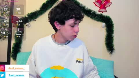 Snapshot of axel_evanss chatting on January 4, 12:59 pm Axel Evanss online show from January 4, 12:59 pm