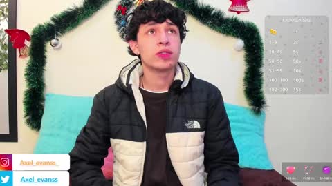 Snapshot of axel_evanss chatting on January 6, 12:46 pm Axel Evanss online show from January 6, 12:46 pm