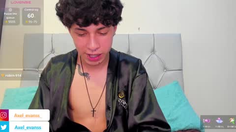 Snapshot of axel_evanss chatting on January 7, 4:16 pm Axel Evanss online show from January 7, 4:16 pm