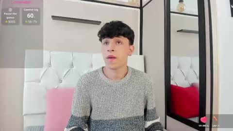 Snapshot of axel_evanss chatting on September 17, 1:02 pm Axel Evanss online show from September 17, 1:02 pm