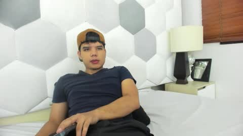 Axel Forte online show from March 3, 1:06 pm