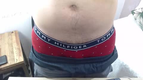 axel_stones_ online show from October 27, 2:10 pm