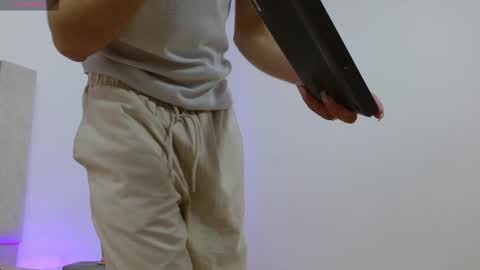 AXEL  online show from November 12, 11:54 am