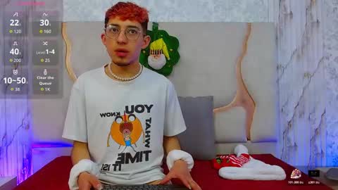 AXEL  online show from December 18, 12:00 pm