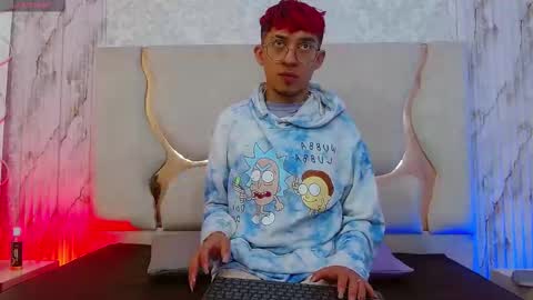 AXEL  online show from January 12, 11:48 am