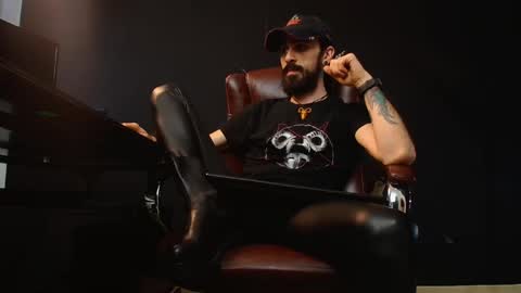 AxelColton online show from January 15, 1:20 pm