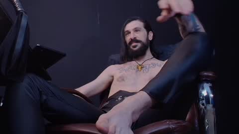 AxelColton online show from February 1, 1:20 pm