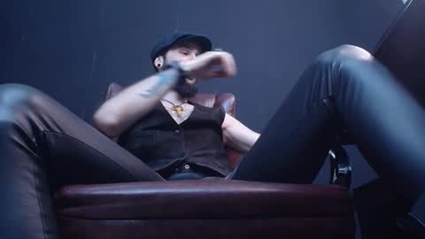 AxelColton online show from February 6, 6:29 am