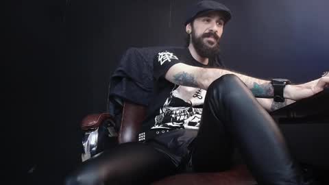 AxelColton online show from February 23, 9:00 am