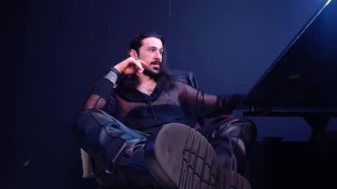 AxelColton online show from October 16, 10:05 am