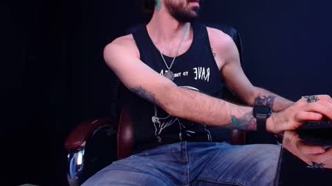 AxelColton online show from November 1, 11:23 am