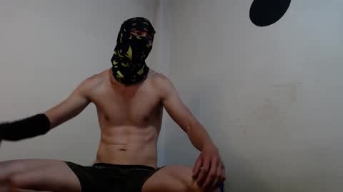 Snapshot of axelknight666 chatting on October 31, 2:34 am Axelknight666 online show from October 31, 2:34 am