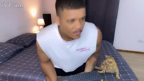 AXEL DA SILVA online show from March 9, 12:10 am