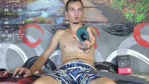 Snapshot of axelmaxximo chatting on September 10, 5:02 pm Axxel online show from September 10, 5:02 pm