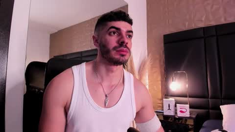 Axel Thompsom online show from November 20, 11:21 am