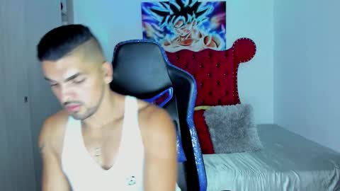 Axel online show from March 19, 11:31 pm