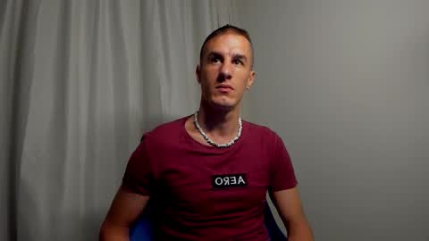 Axl online show from September 17, 10:44 pm