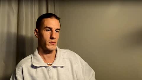 Axl online show from September 24, 1:53 am