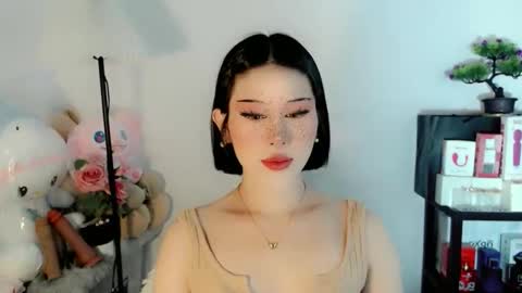 AYAHOSHILOVESYOU online show from January 13, 2:39 am