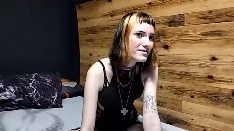 Snapshot of ayannapoellinetz chatting on September 30, 4:56 pm Eva online show from September 30, 4:56 pm