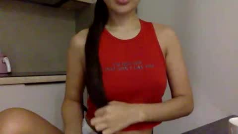 ayashell online show from November 5, 10:15 am