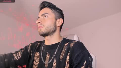 Snapshot of aydan_stiven9 chatting on January 5, 6:45 pm AYDAN STIVEN OF AYDANSTIVEN online show from January 5, 6:45 pm