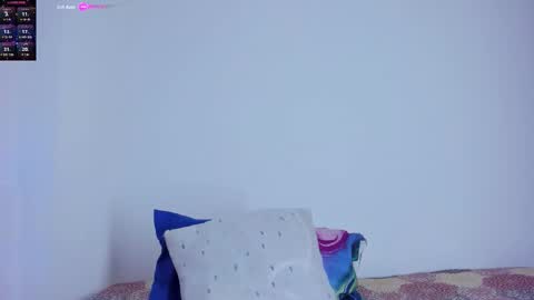 Snapshot of ayheleen_sexygirl3 chatting on October 27, 7:07 pm Mariana online show from October 27, 7:07 pm