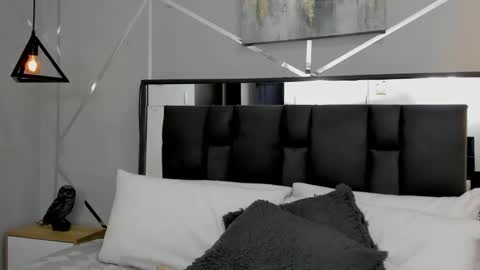 Snapshot of ayla_martinez chatting on March 8, 6:10 am Ayla online show from March 8, 6:10 am