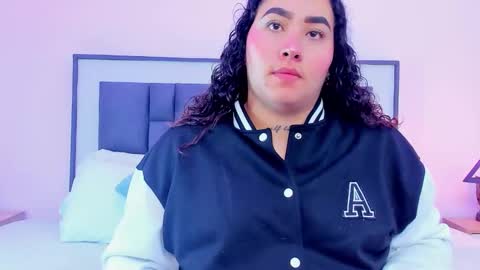 Snapshot of ayla_martinez chatting on October 20, 2:12 am Ayla online show from October 20, 2:12 am
