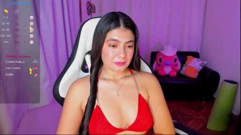 Snapshot of aylenmiller_ chatting on September 26, 2:04 am Aylen online show from September 26, 2:04 am