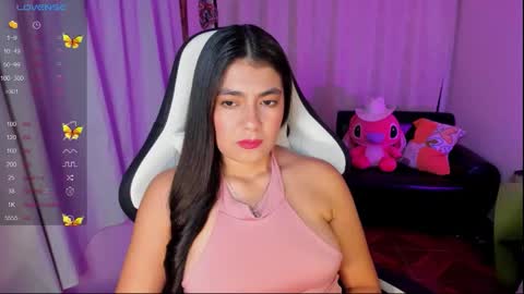 Snapshot of aylenmiller_ chatting on October 21, 1:50 am Aylen online show from October 21, 1:50 am