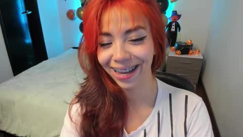 Aylin online show from October 15, 1:44 pm