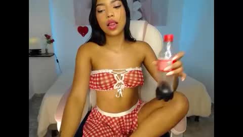 aylin_ross_ online show from April 9, 5:18 am