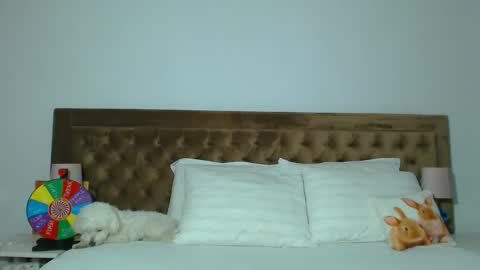 Aylin online show from October 31, 3:40 am