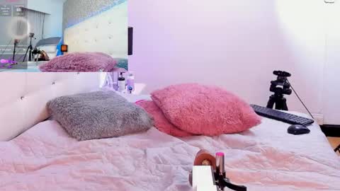 AYSHA online show from February 13, 11:12 pm