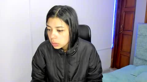 aysha_winxx online show from November 30, 3:21 am